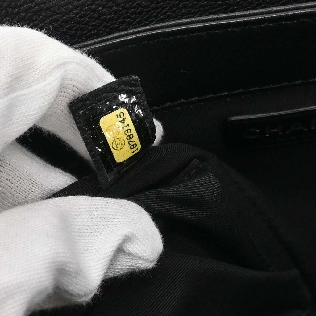 Boy Chanel 2013-2014 Black Lambskin Medium Shoulder Bag