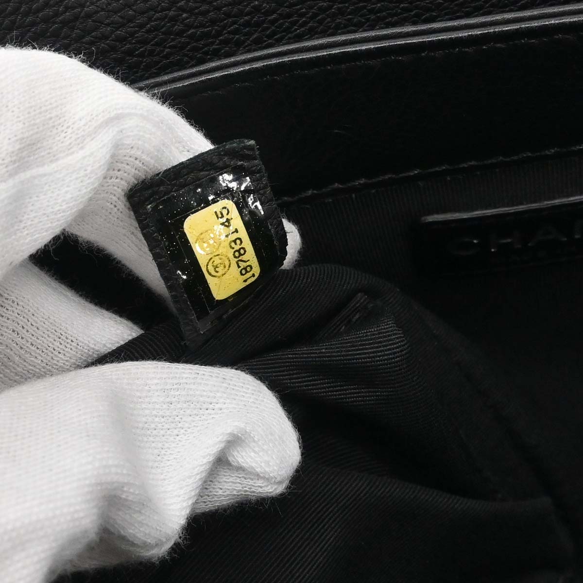 Boy Chanel 2013-2014 Black Lambskin Medium Shoulder Bag