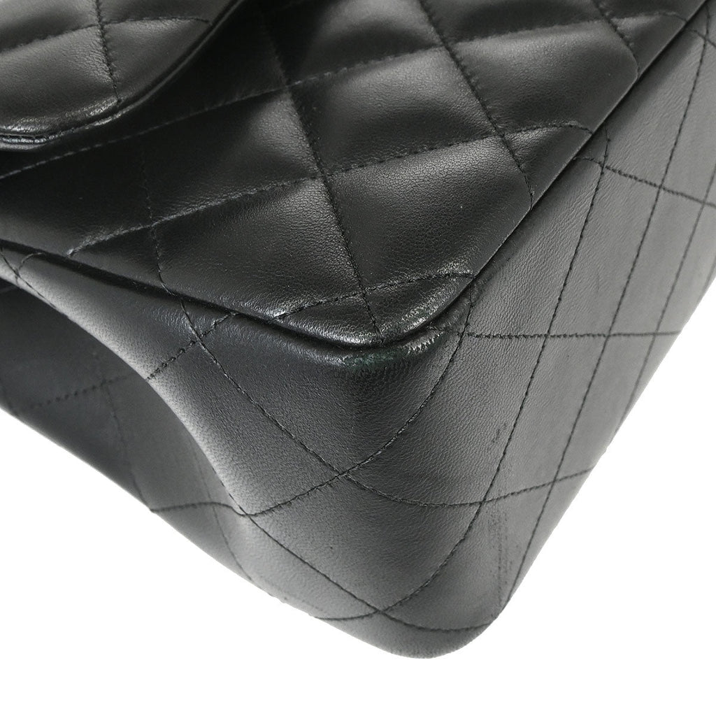 Chanel 2018 Black Lambskin Jumbo Classic Double Flap Shoulder Bag