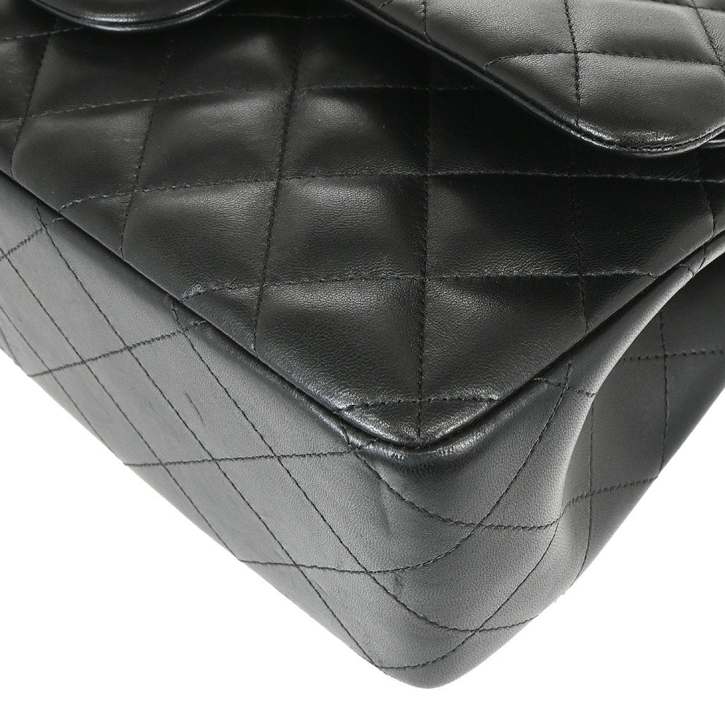 Chanel 2018 Black Lambskin Jumbo Classic Double Flap Shoulder Bag
