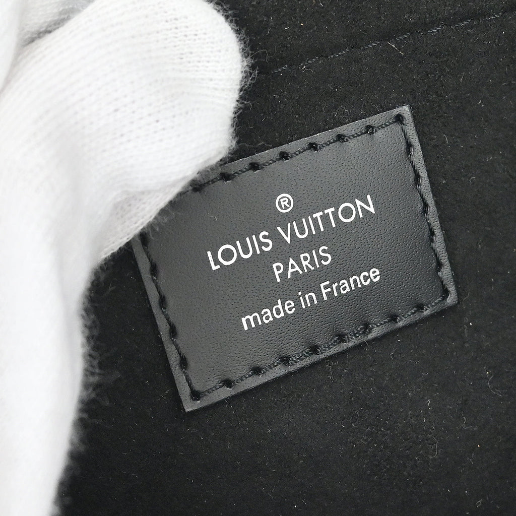 Louis Vuitton Black Epi Pochette Montaigne Handbag M59292