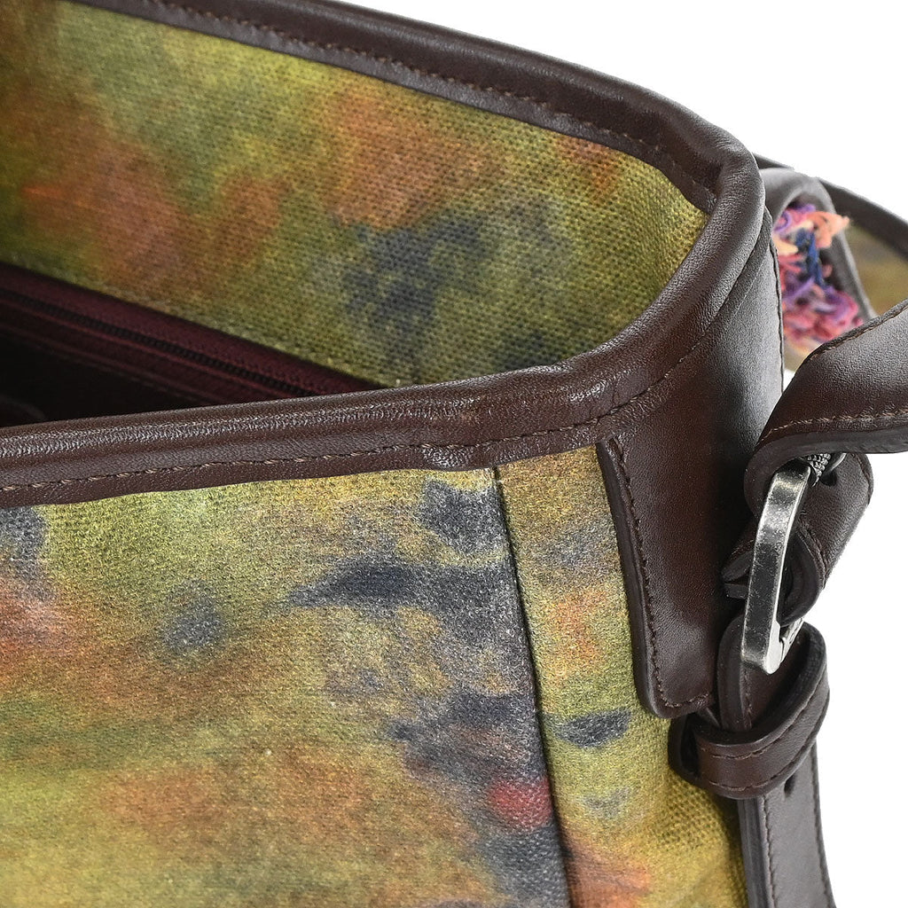 Chanel 2015-2016 Graffiti On The Pavements Shoulder Bag