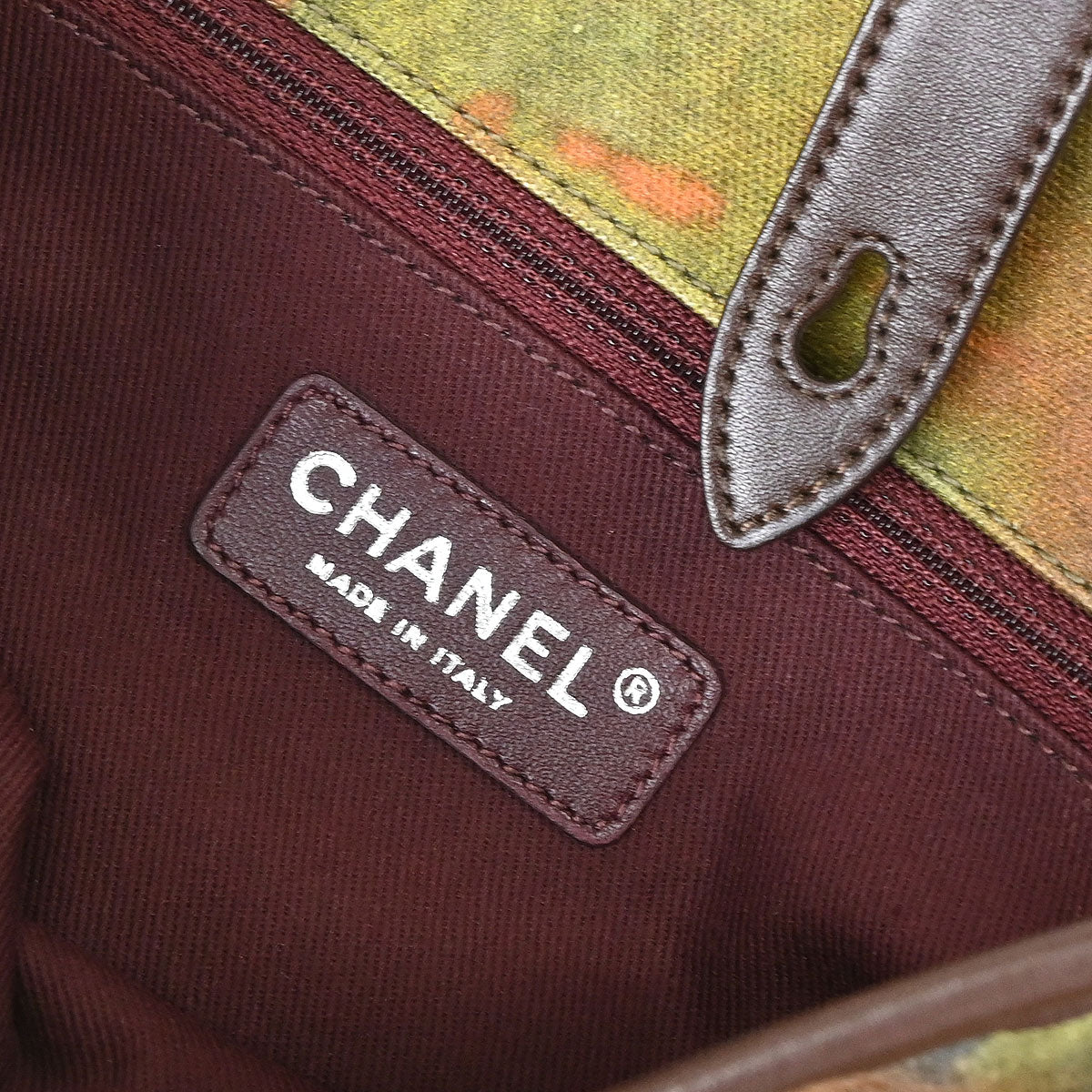 Chanel 2015-2016 Graffiti On The Pavements Shoulder Bag