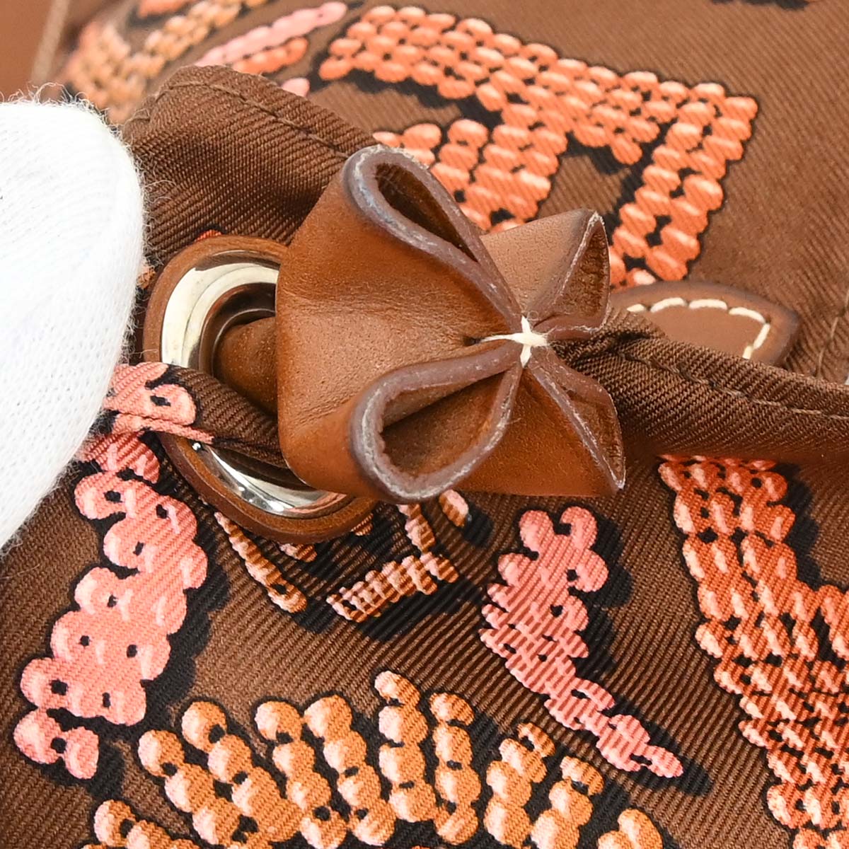 Hermes Brown Silk Barenia Silky City PM Kelly en Perles Shoulder Bag