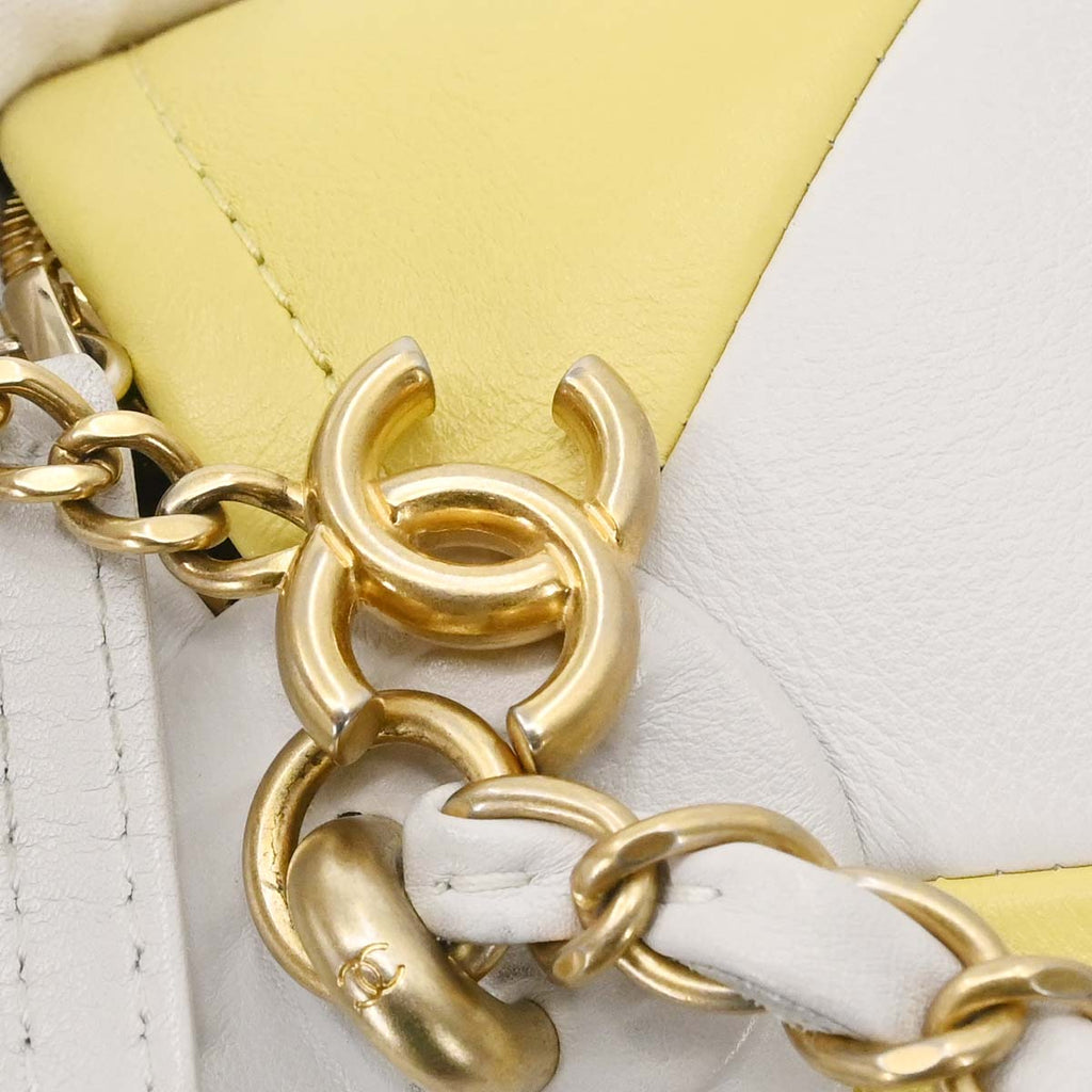 Chanel 2019 White Yellow Calfskin Coco Beach Ball Shoulder Bag