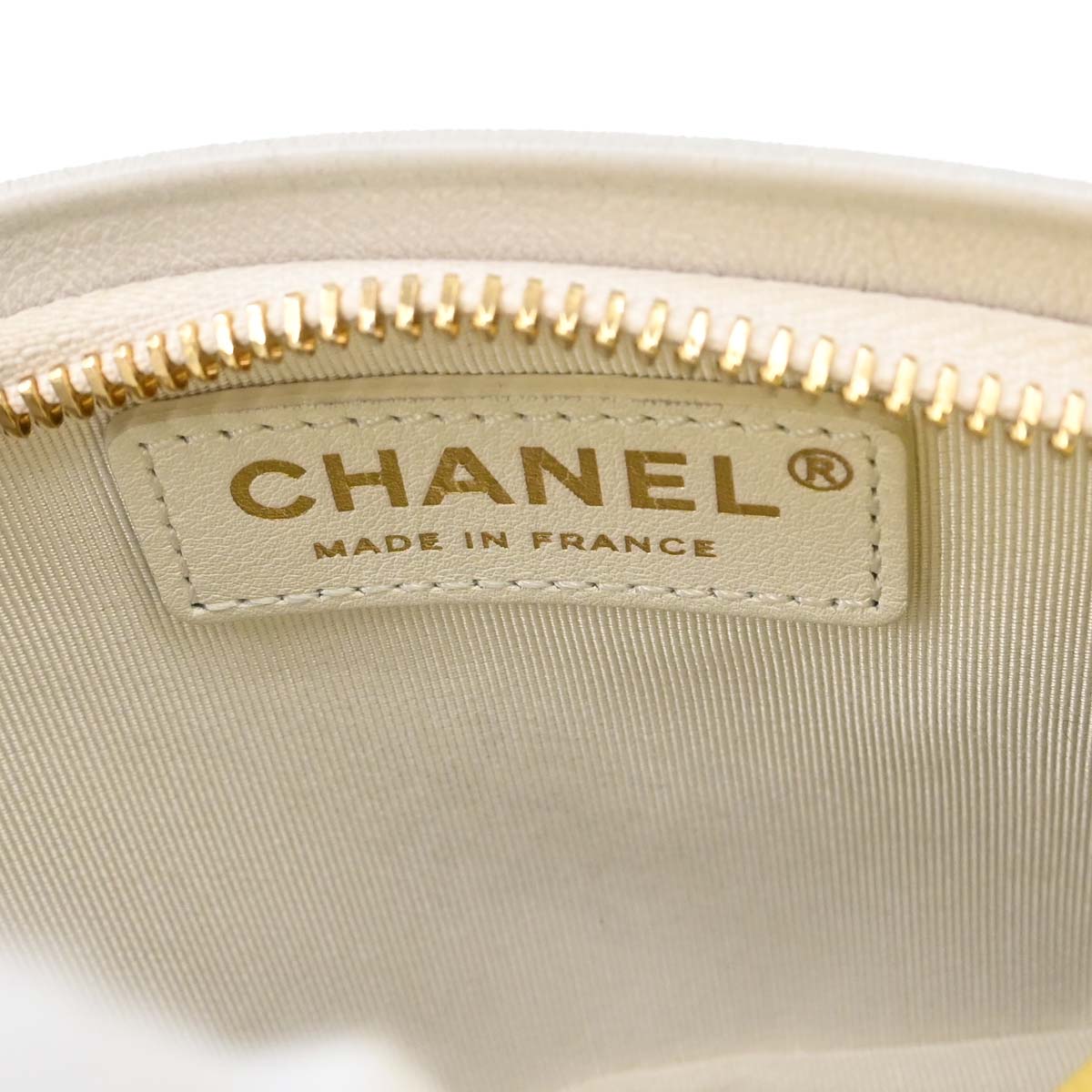 Chanel 2019 White Yellow Calfskin Coco Beach Ball Shoulder Bag