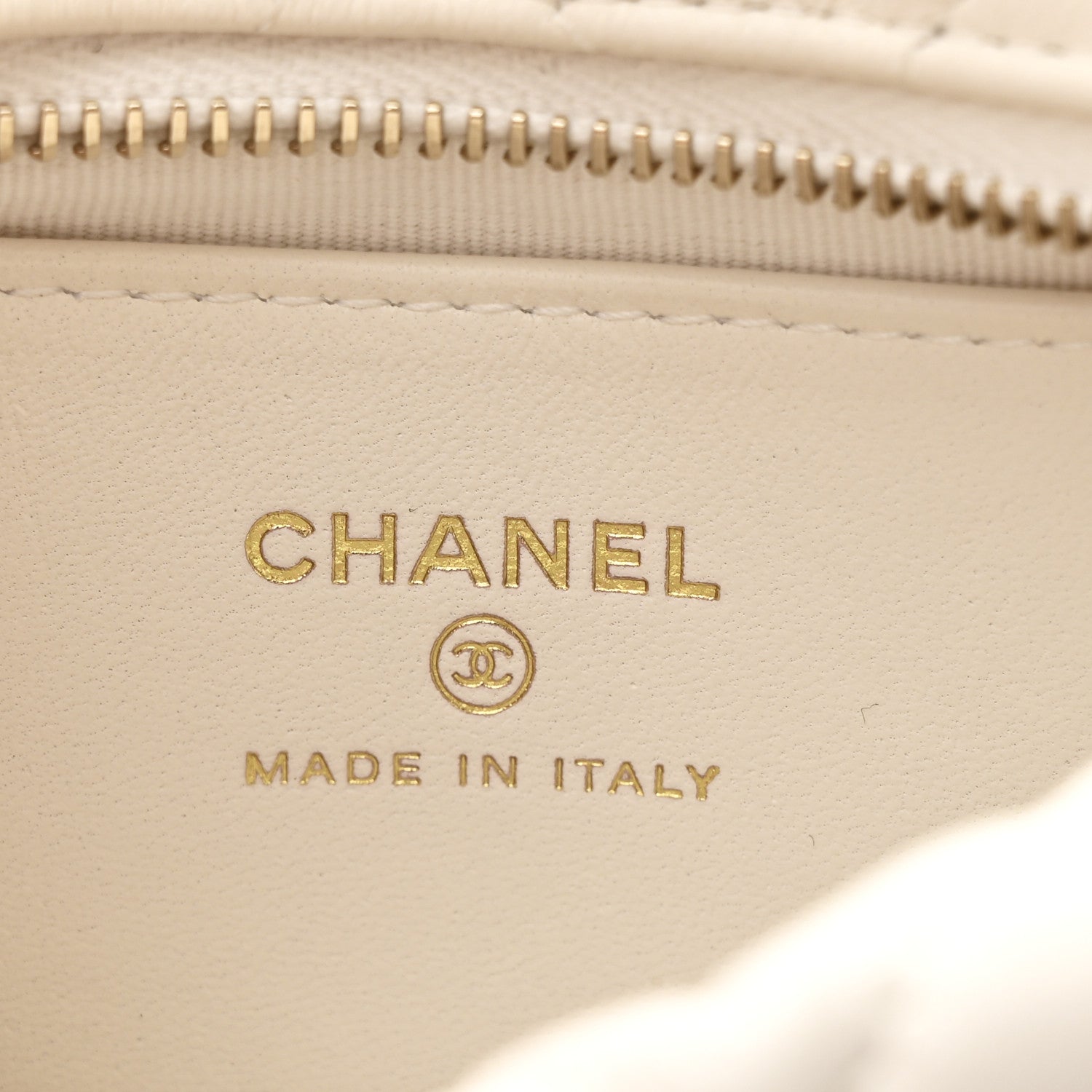 Chanel Lambskin Quilted Chain Around Pouch Hobo White