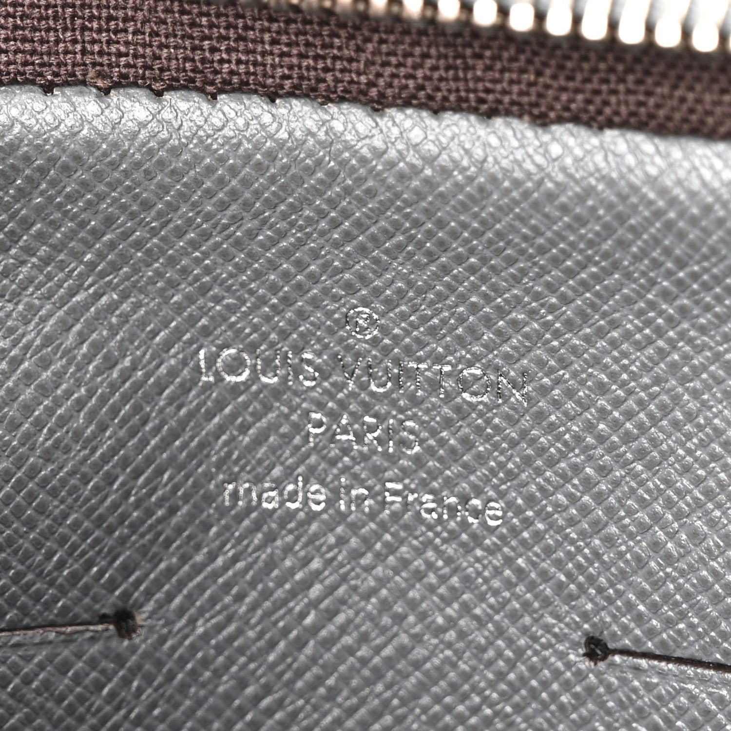 Louis Vuitton Taiga Neo Pavel Glacier