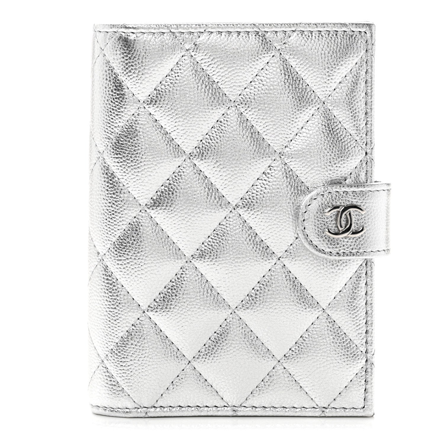 Metallic Caviar Quilted Passport Holder Silver