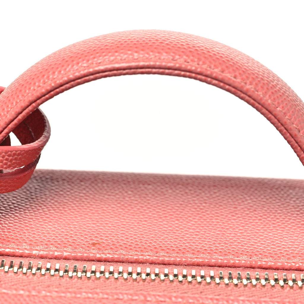 Chanel Caviar Quilted Medium CC Filigree Vanity Case Pink
