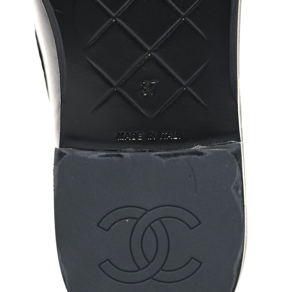 Lambskin Quilted CC Turnlock Loafers 37 Black