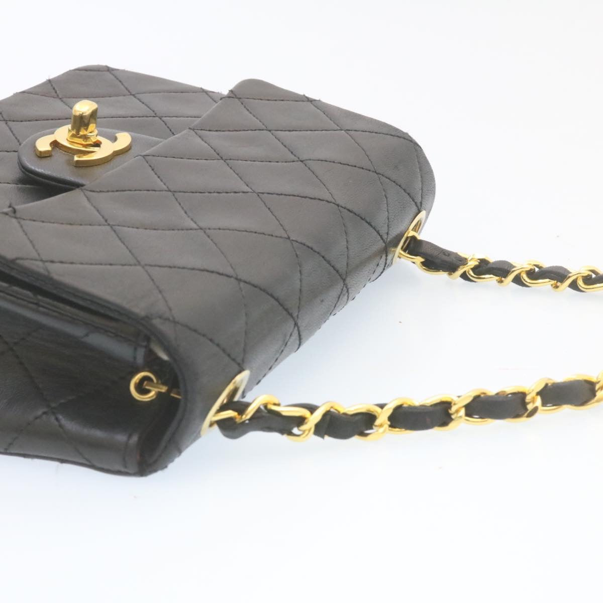 Chanel Black Leather Timeless shoulder bag