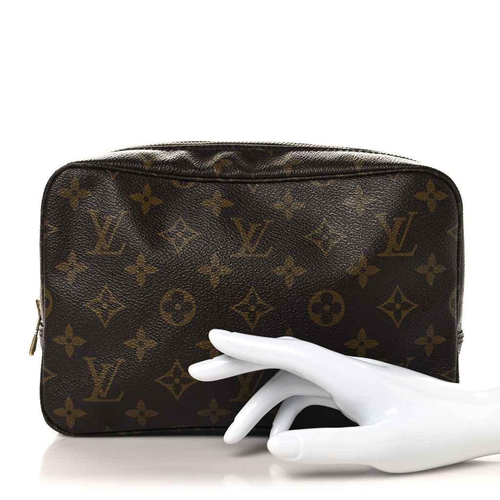 Louis Vuitton Monogram Trousse Toilette 23