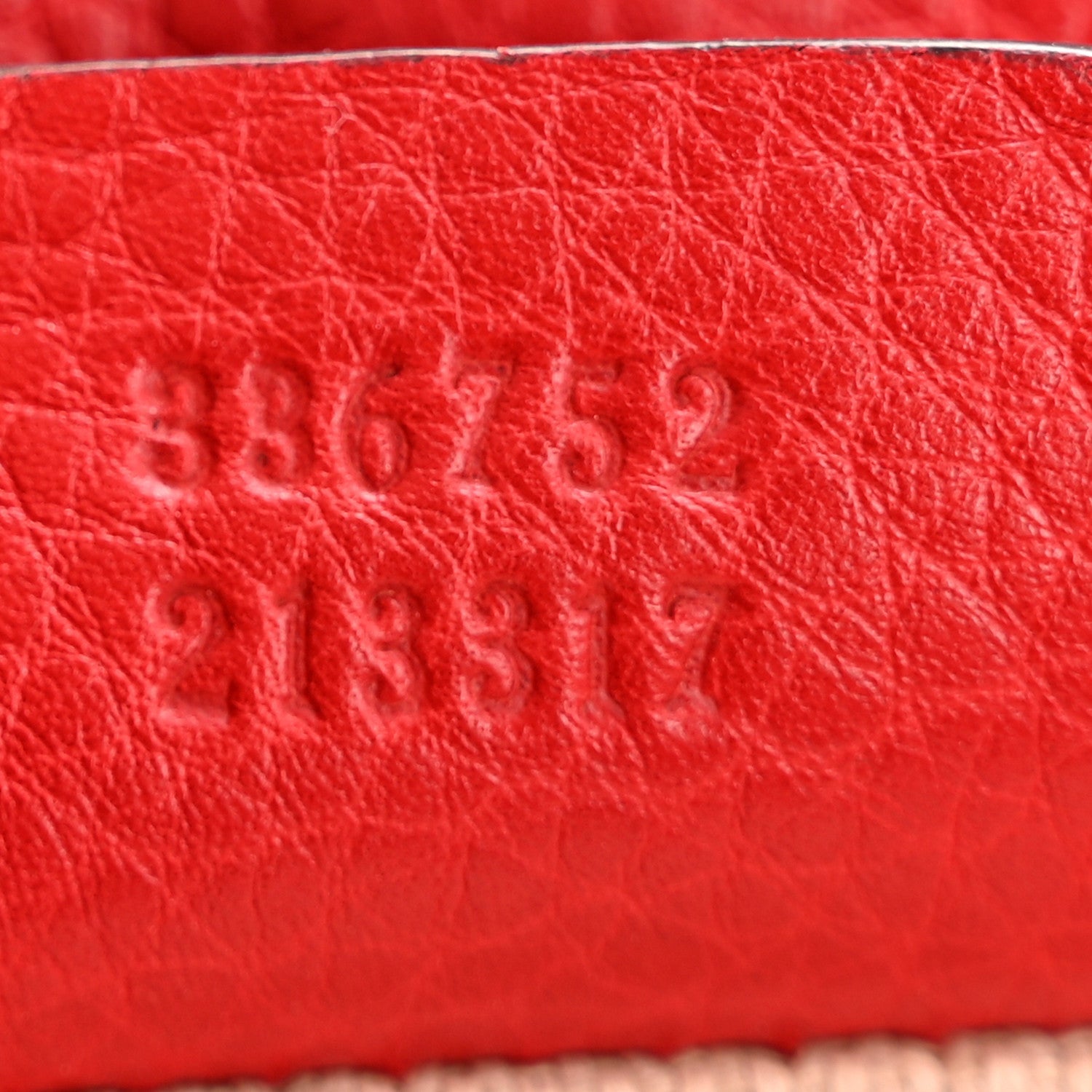 Gucci Pebbled Calfskin Medium Soho Flap Crossbody Tabasco Red