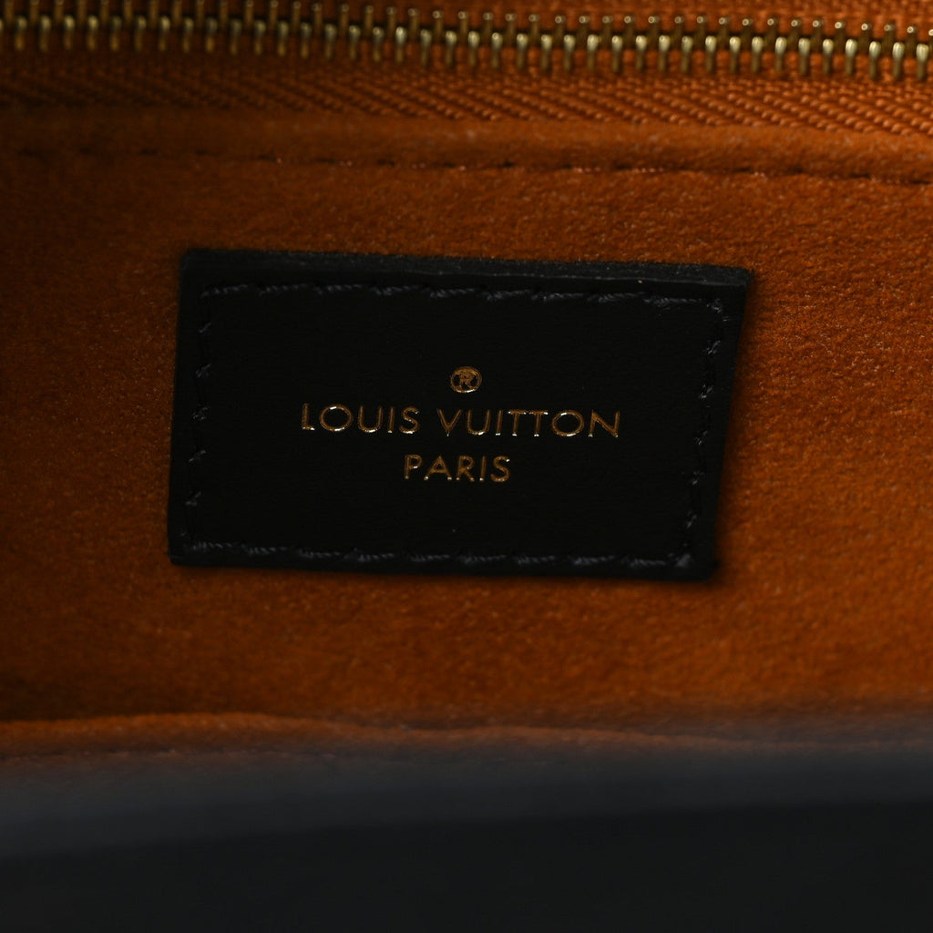 Louis Vuitton Empreinte Monogram Giant Onthego MM Black
