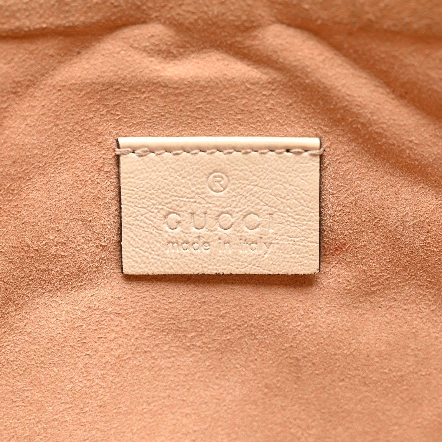 Gucci Calfskin Matelasse Chevron Heart GG Marmont Clutch Mystic White