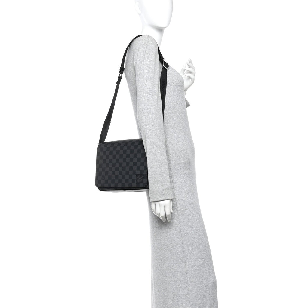 Louis Vuitton Damier Graphite District PM NM