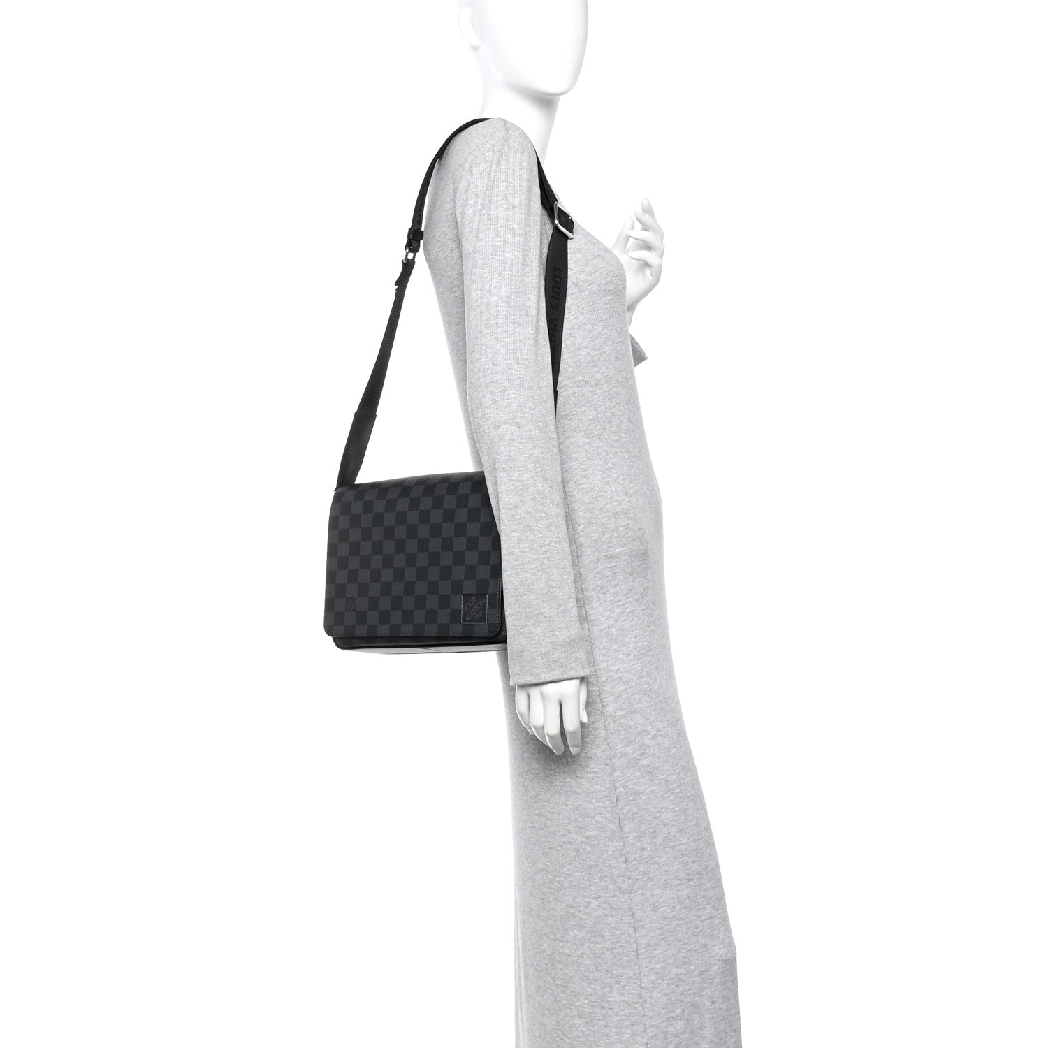 Louis Vuitton Damier Graphite District PM NM