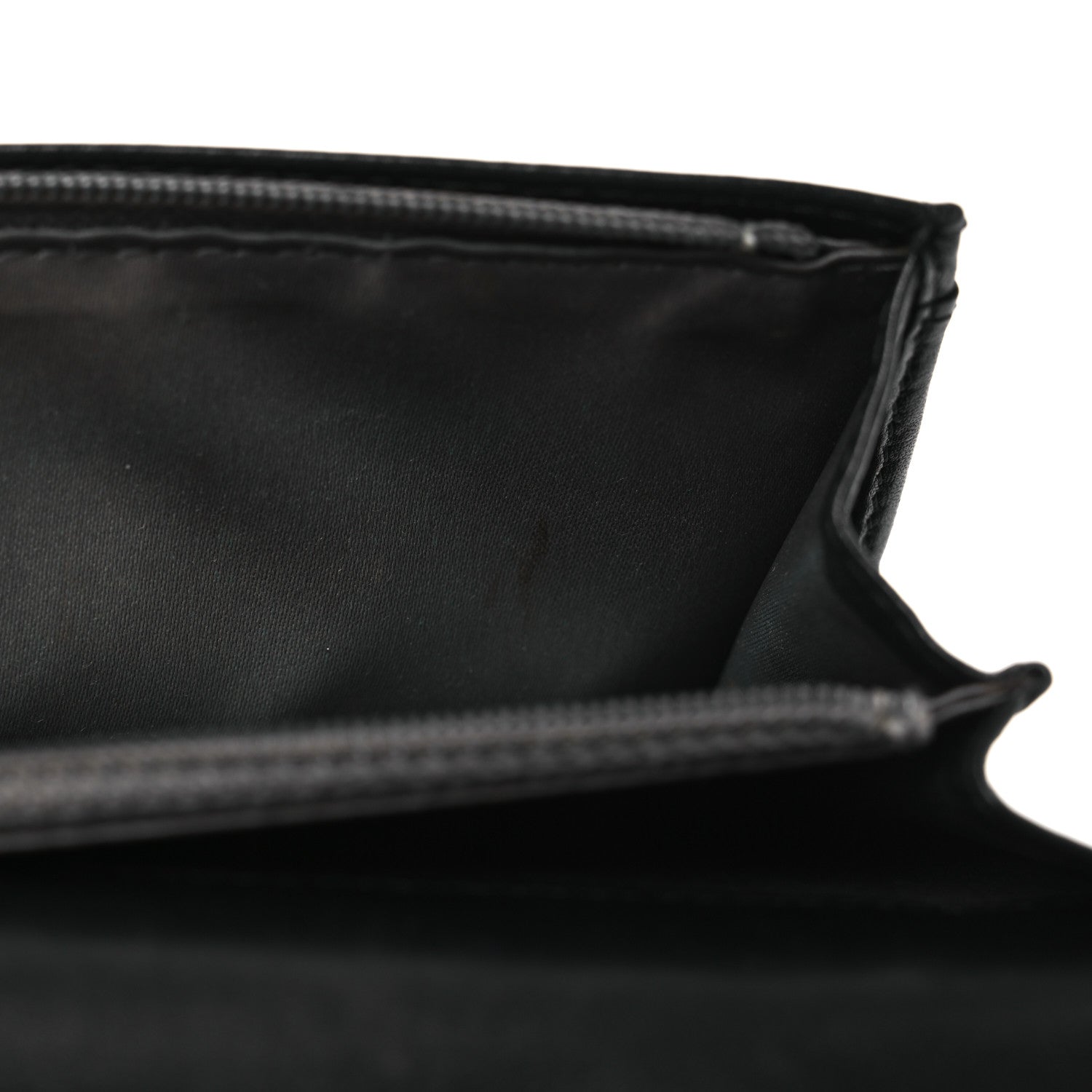 Patent Camellia Yen Wallet Black