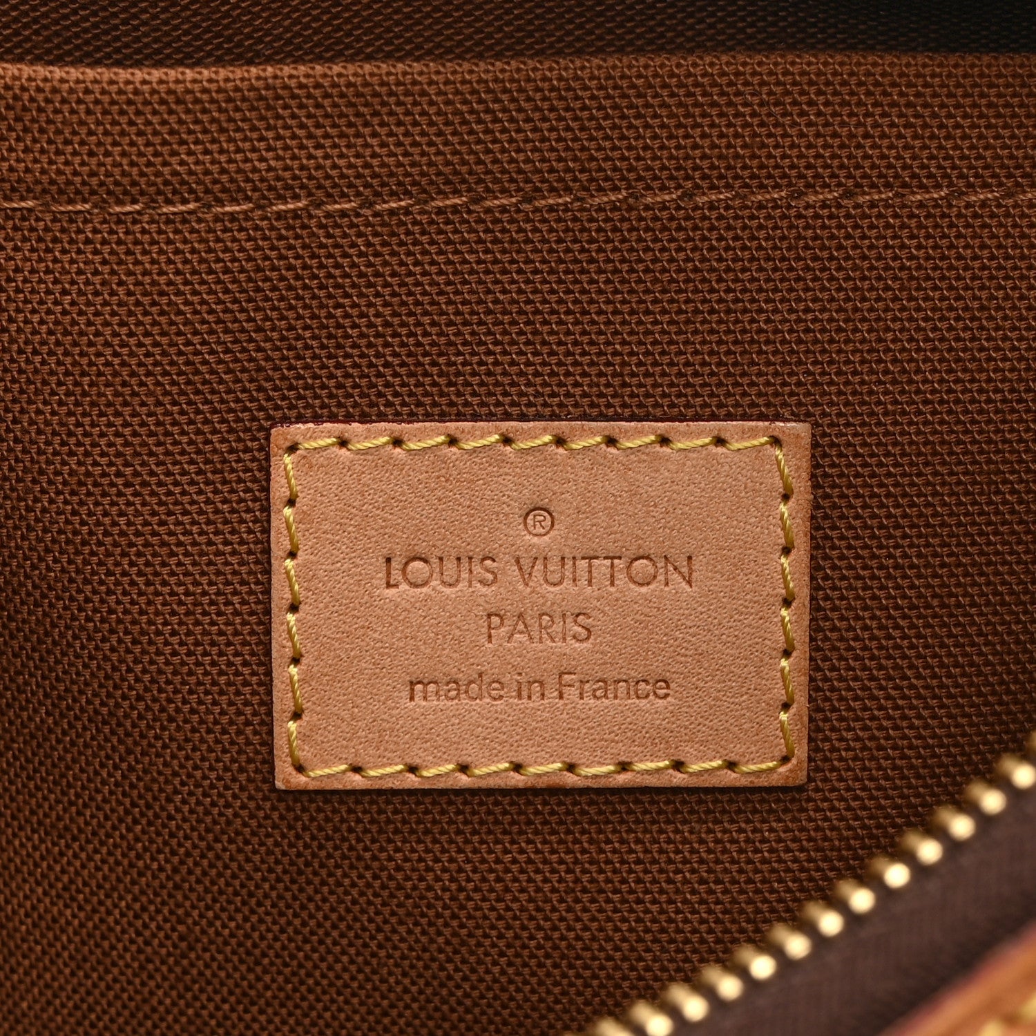 Louis Vuitton Monogram Thames PM