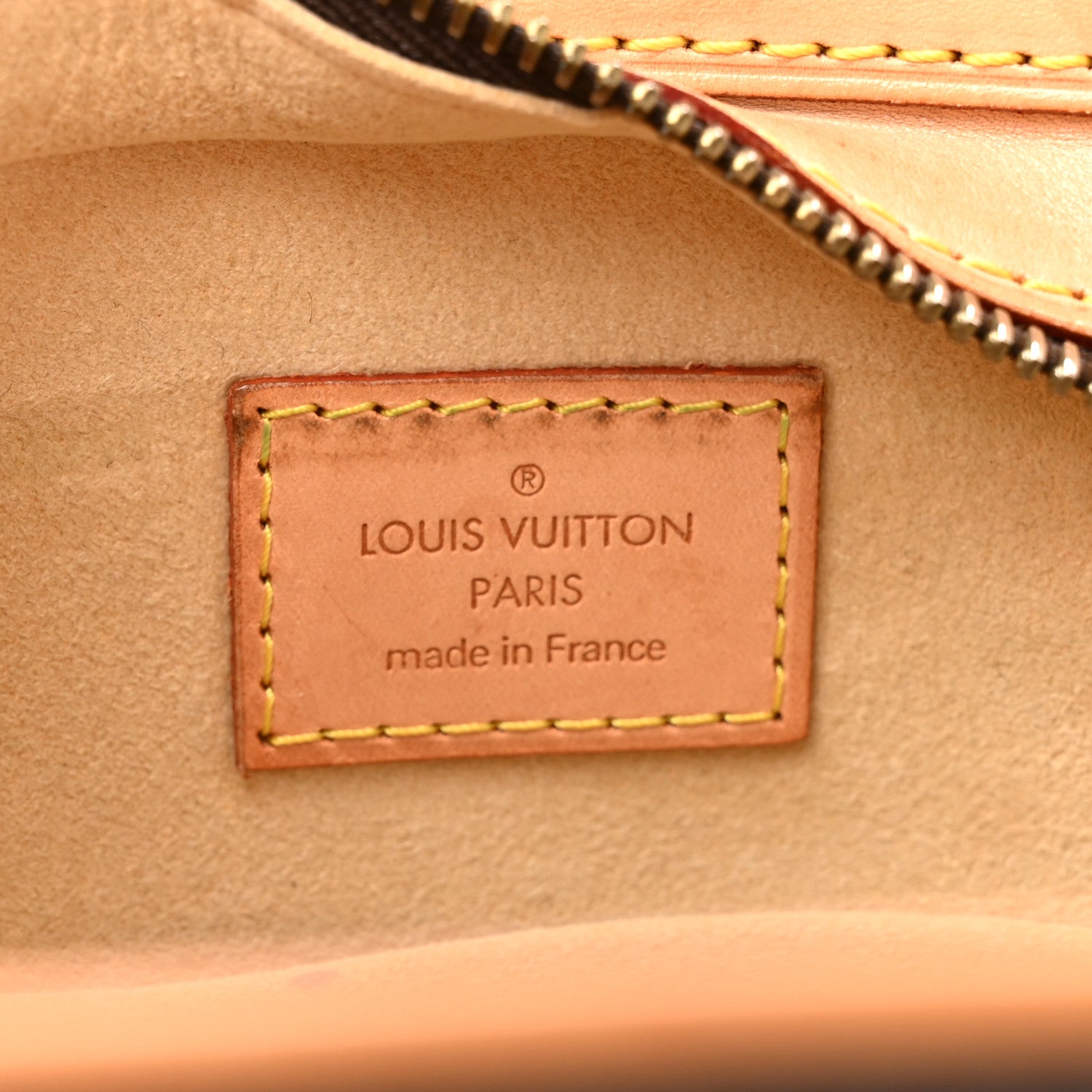Louis Vuitton Monogram Hudson GM