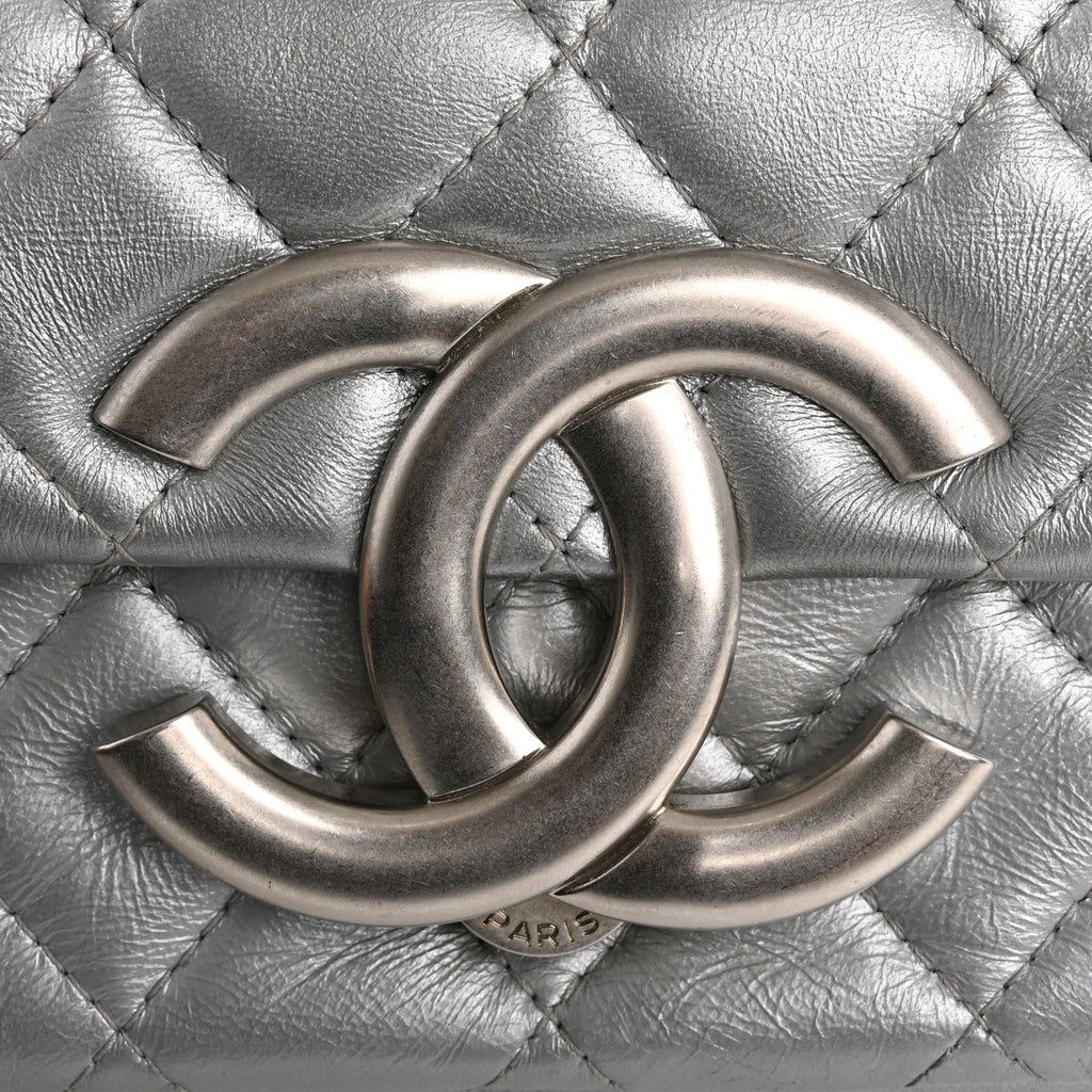 Chanel Metallic Lambskin Quilted Mini Giant CC Flap Argent