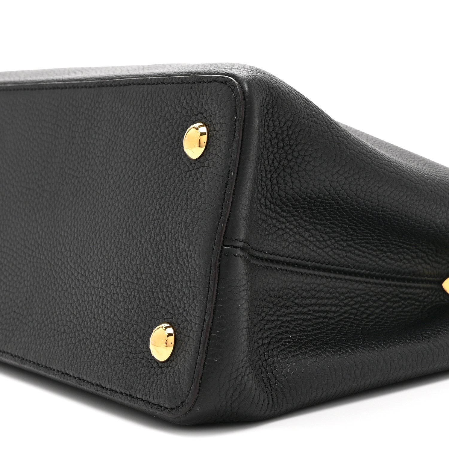 Louis Vuitton Taurillon Capucines MM Black Fuchsia