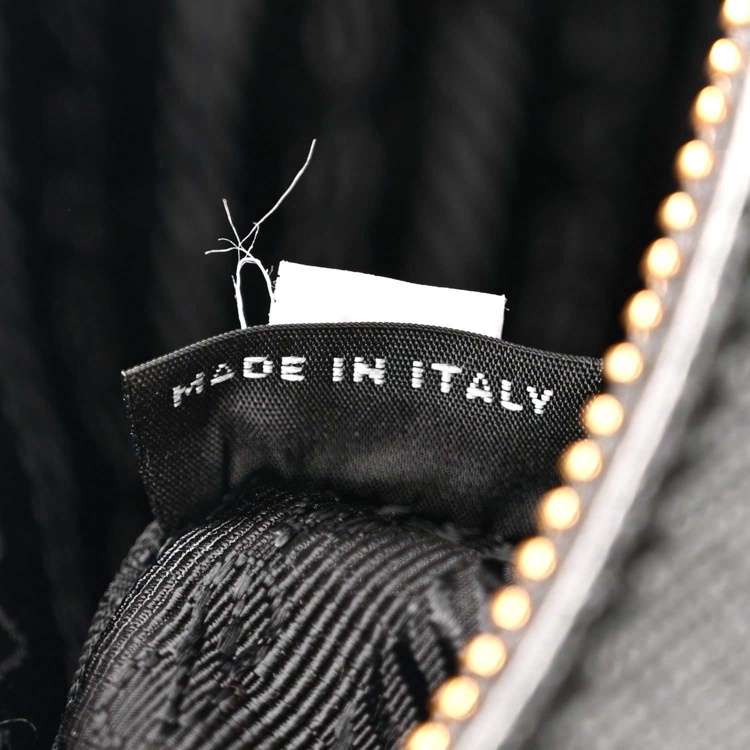 Prada Saffiano Lux Re-Edition 2005 Shoulder Bag Black