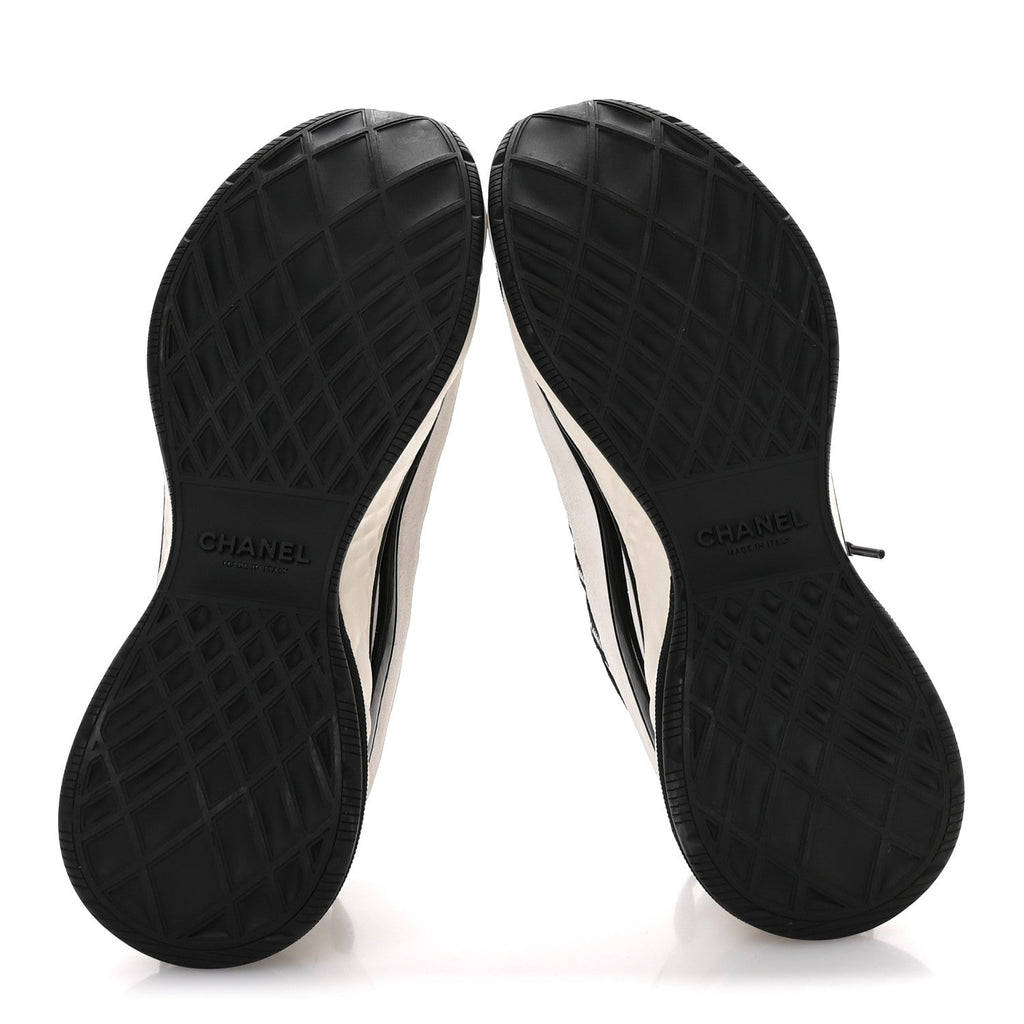 Fabric Suede Calfskin Sneakers 38 White Black