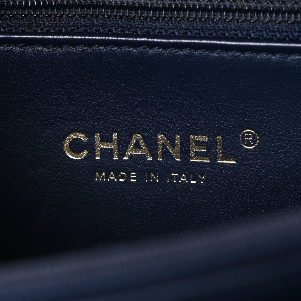 Chanel Caviar Quilted Medium CC Filigree Vanity Case Navy