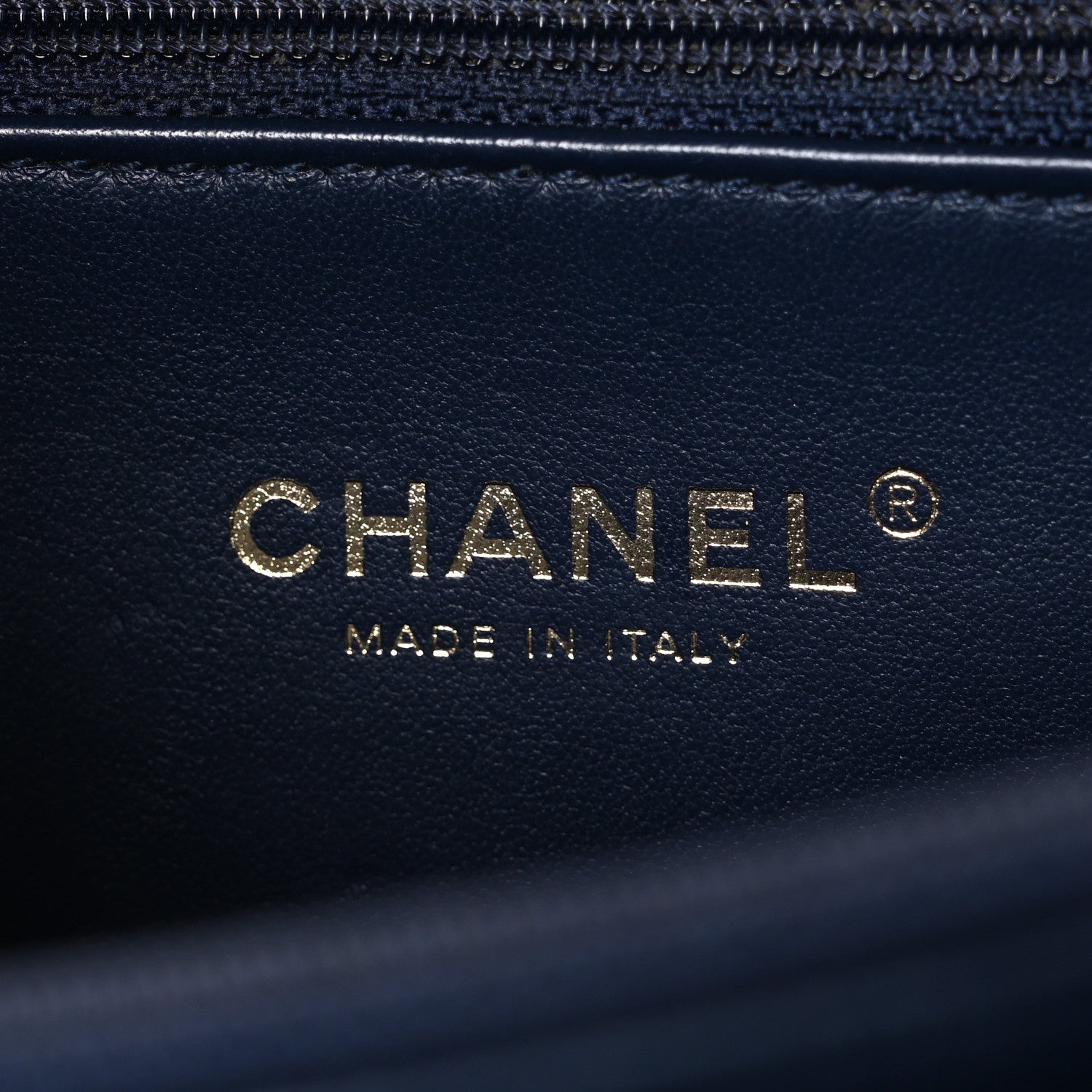 Chanel Caviar Quilted Medium CC Filigree Vanity Case Navy