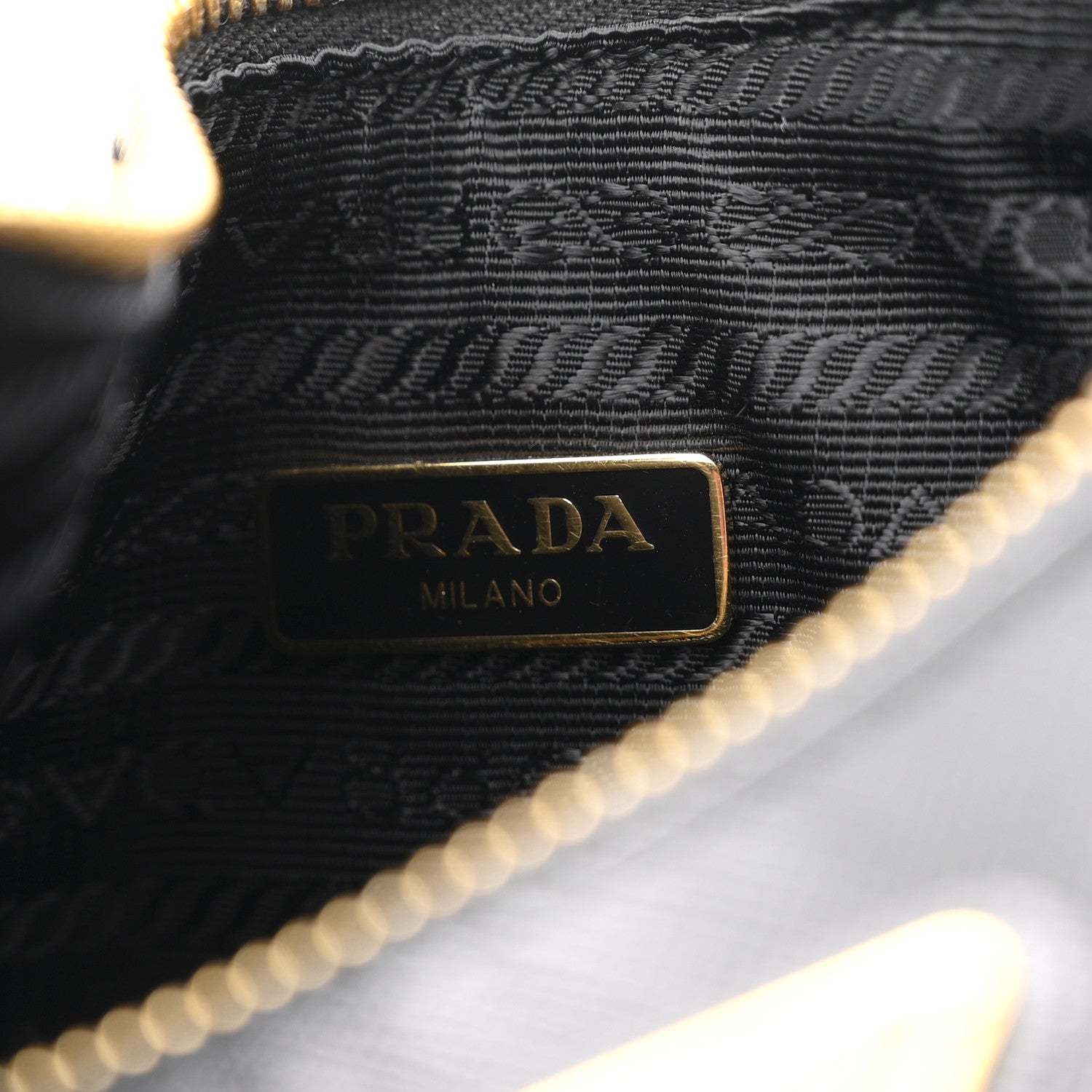 Prada Saffiano Lux Re-Edition 2005 Shoulder Bag Black