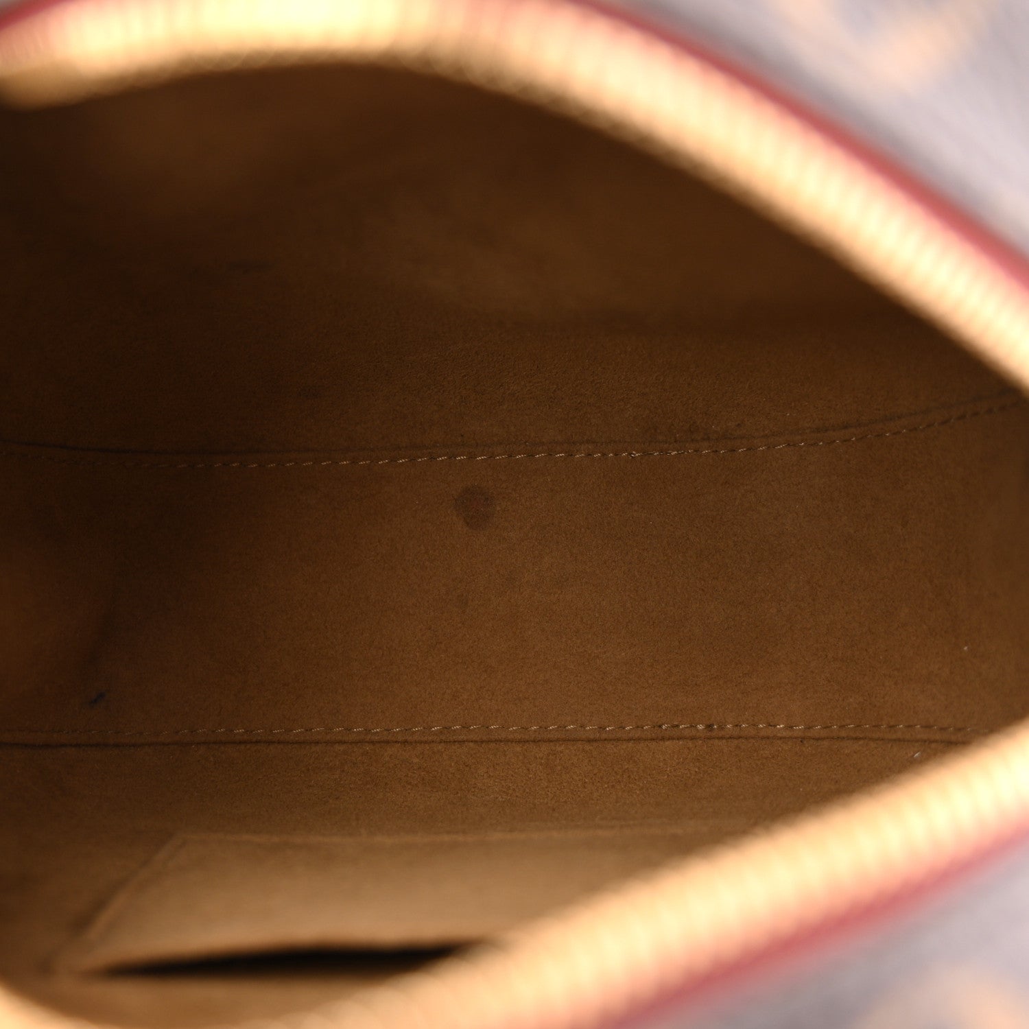 Louis Vuitton Monogram Boite Chapeau Souple MM