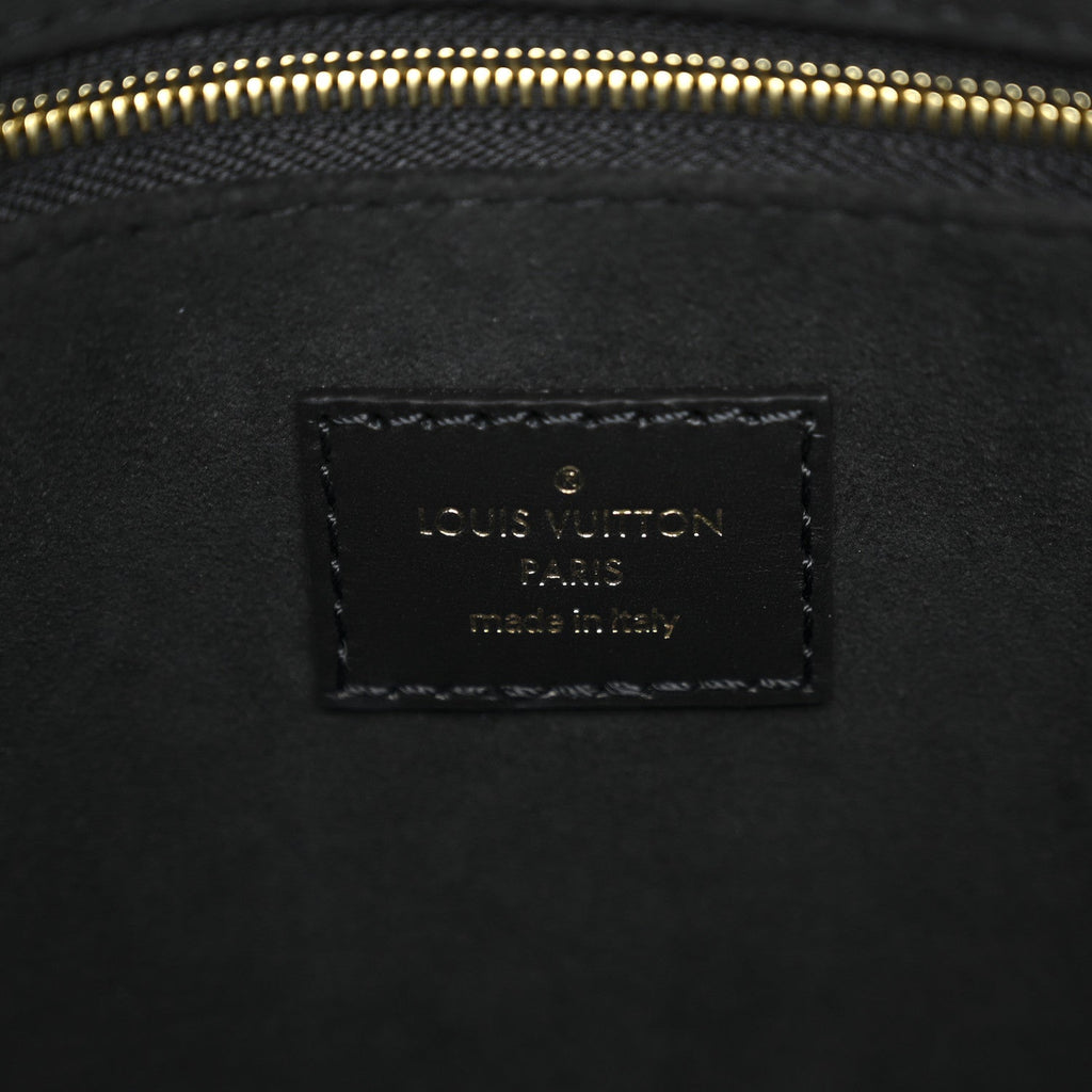 Louis Vuitton Empreinte Monogram Giant Onthego BB Black
