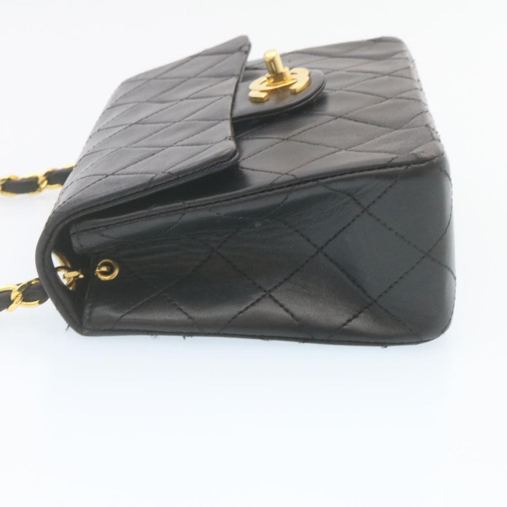 Chanel Black Leather Timeless shoulder bag