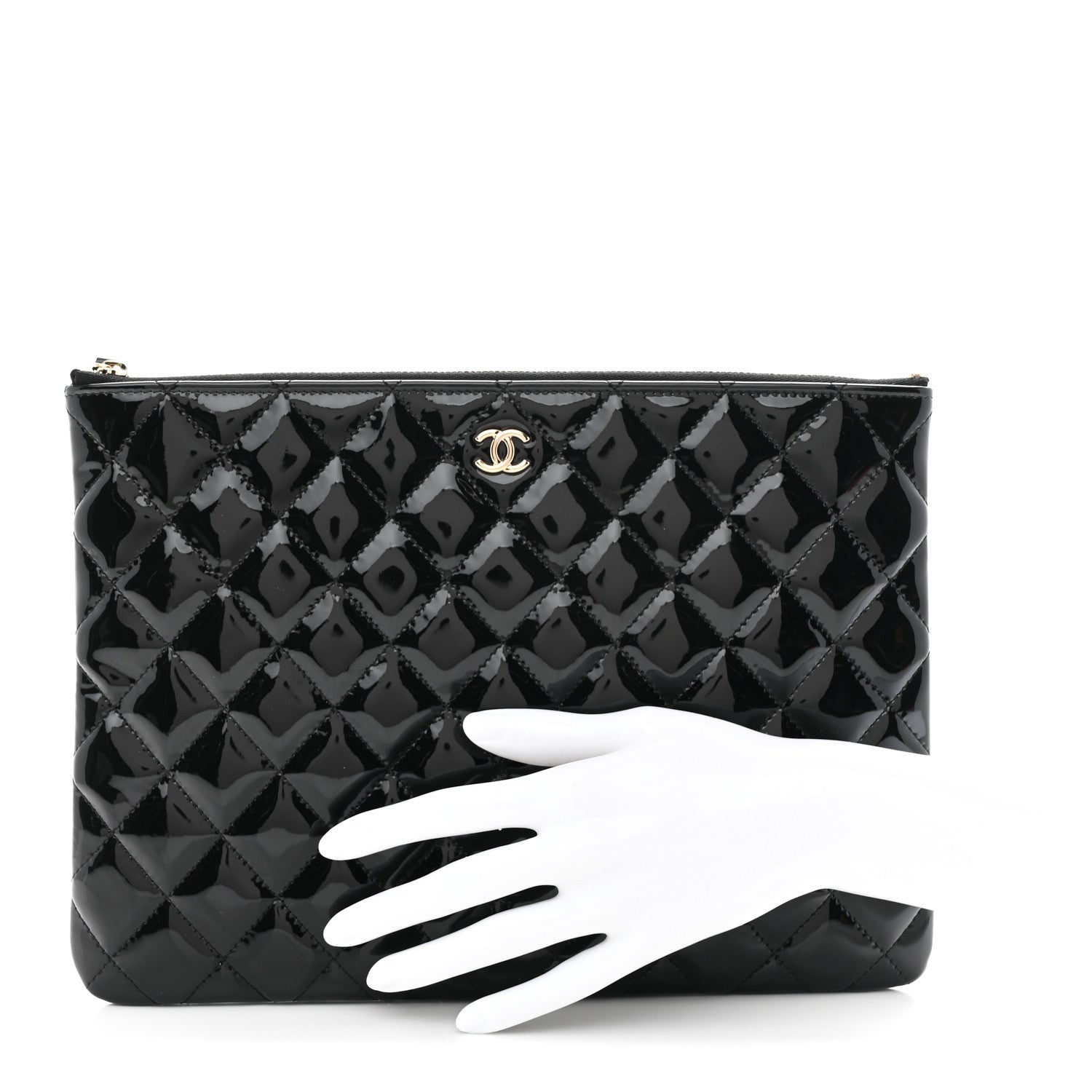 Patent Calfskin Quilted Medium Cosmetic Case Black