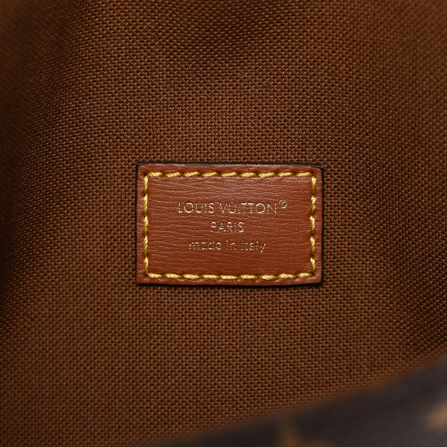 Louis Vuitton Monogram Solo