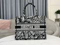 Dior Bags - 1443