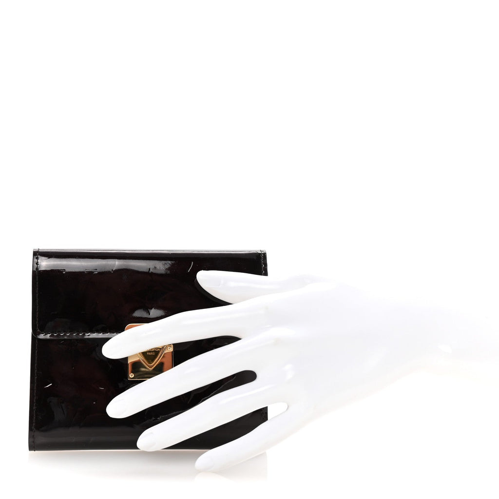 Louis Vuitton Vernis Koala Wallet Amarante