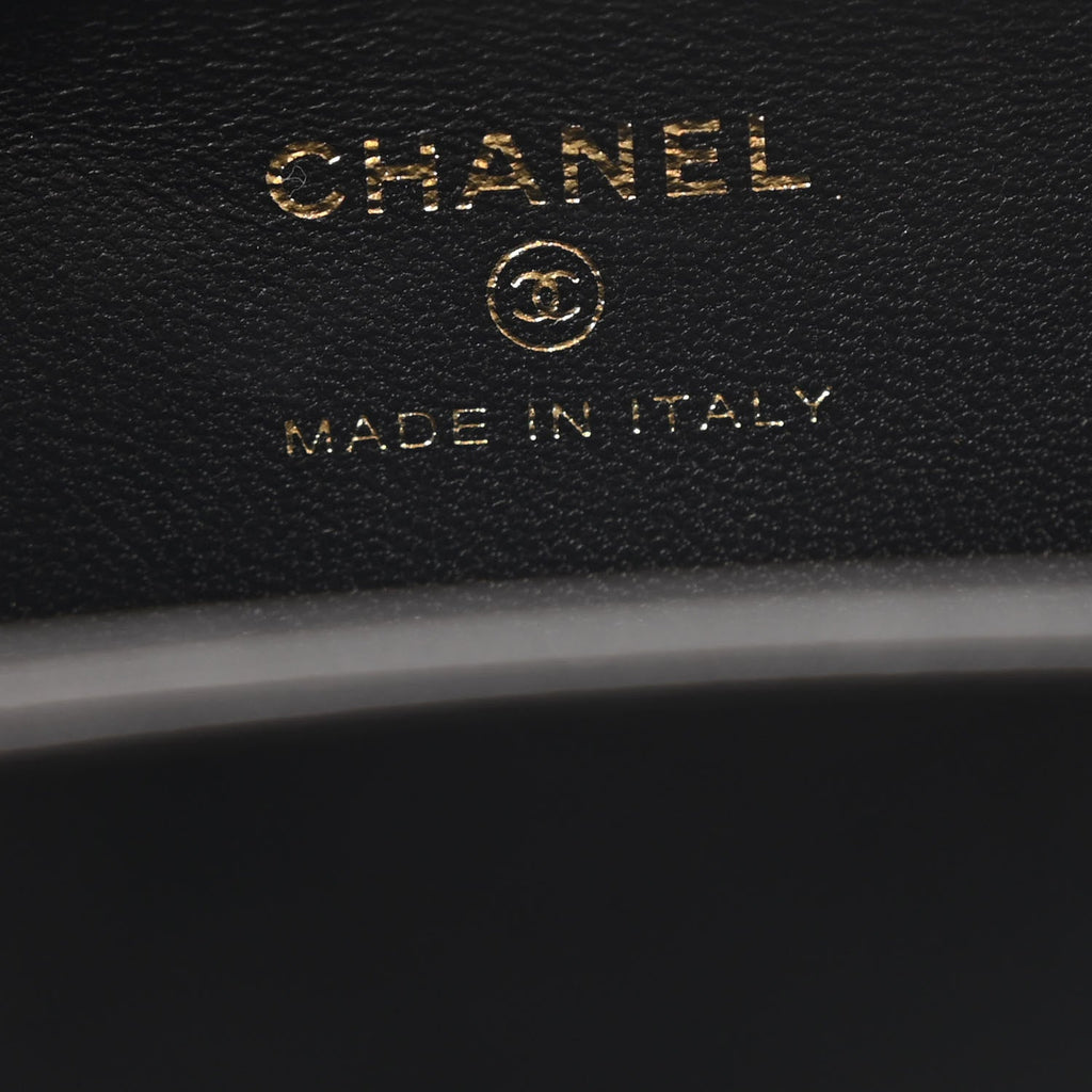 Chanel Lambskin Quilted Pearl CC Vanity Case Black