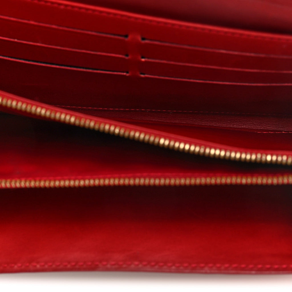 Louis Vuitton Vernis Sarah Wallet Pomme D'Amour