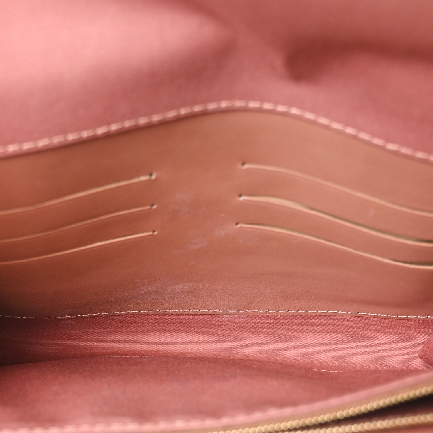 Louis Vuitton Patent Louise New Sobe Clutch Rose Velours