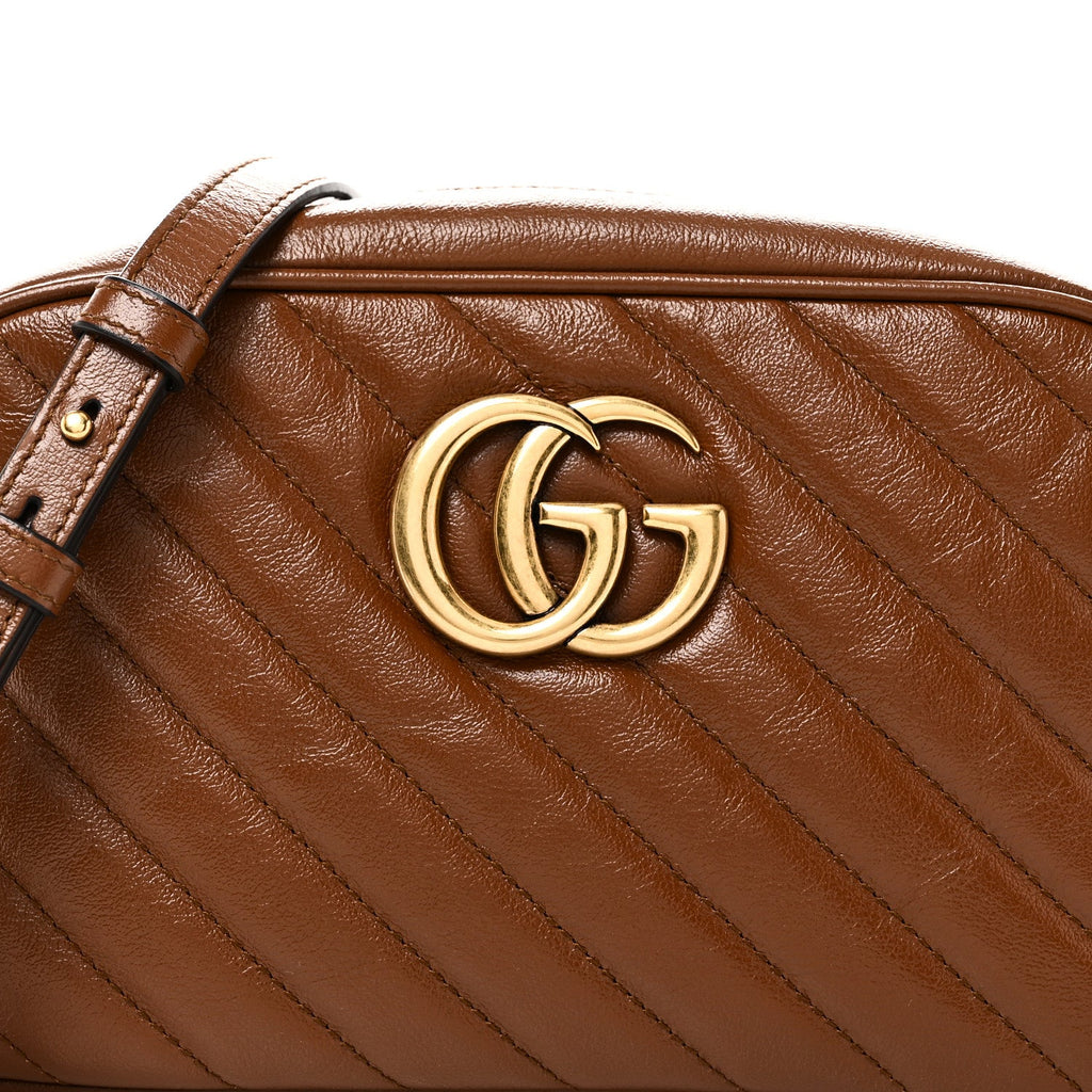 Gucci Glazed Calfskin Matelasse Diagonal Small GG Marmont Chain Shoulder Bag Cuir