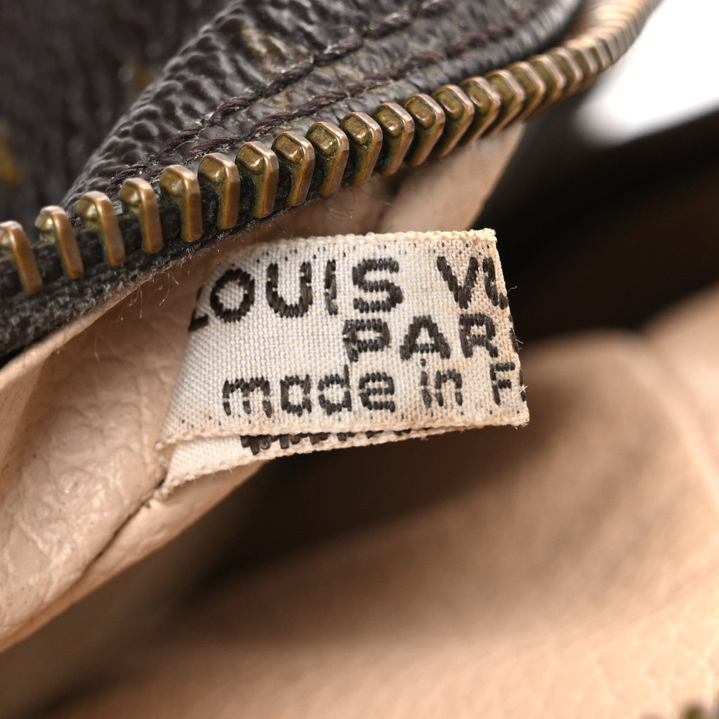 Louis Vuitton Monogram Trousse Toilette 23