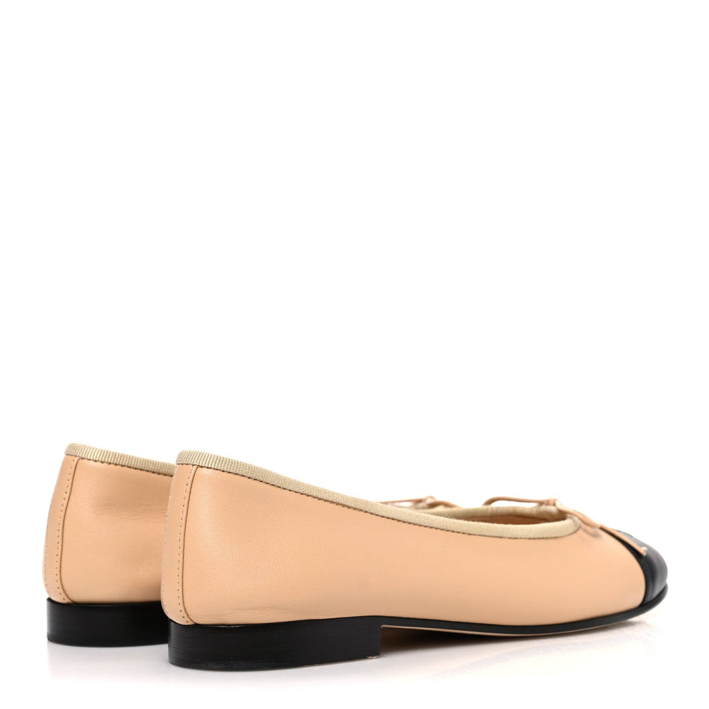 Lambskin Cap Toe CC Ballerina Flats 36 Beige Black