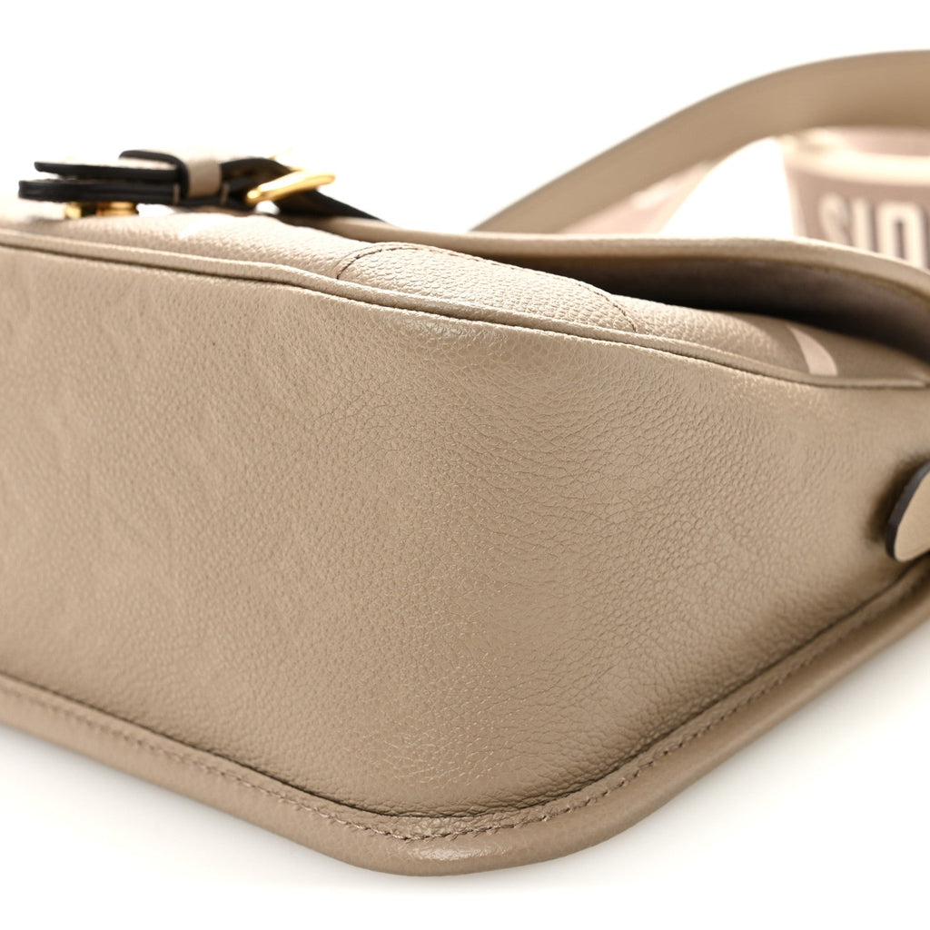 Louis Vuitton Empreinte Monogram Giant Diane Tourterelle Creme