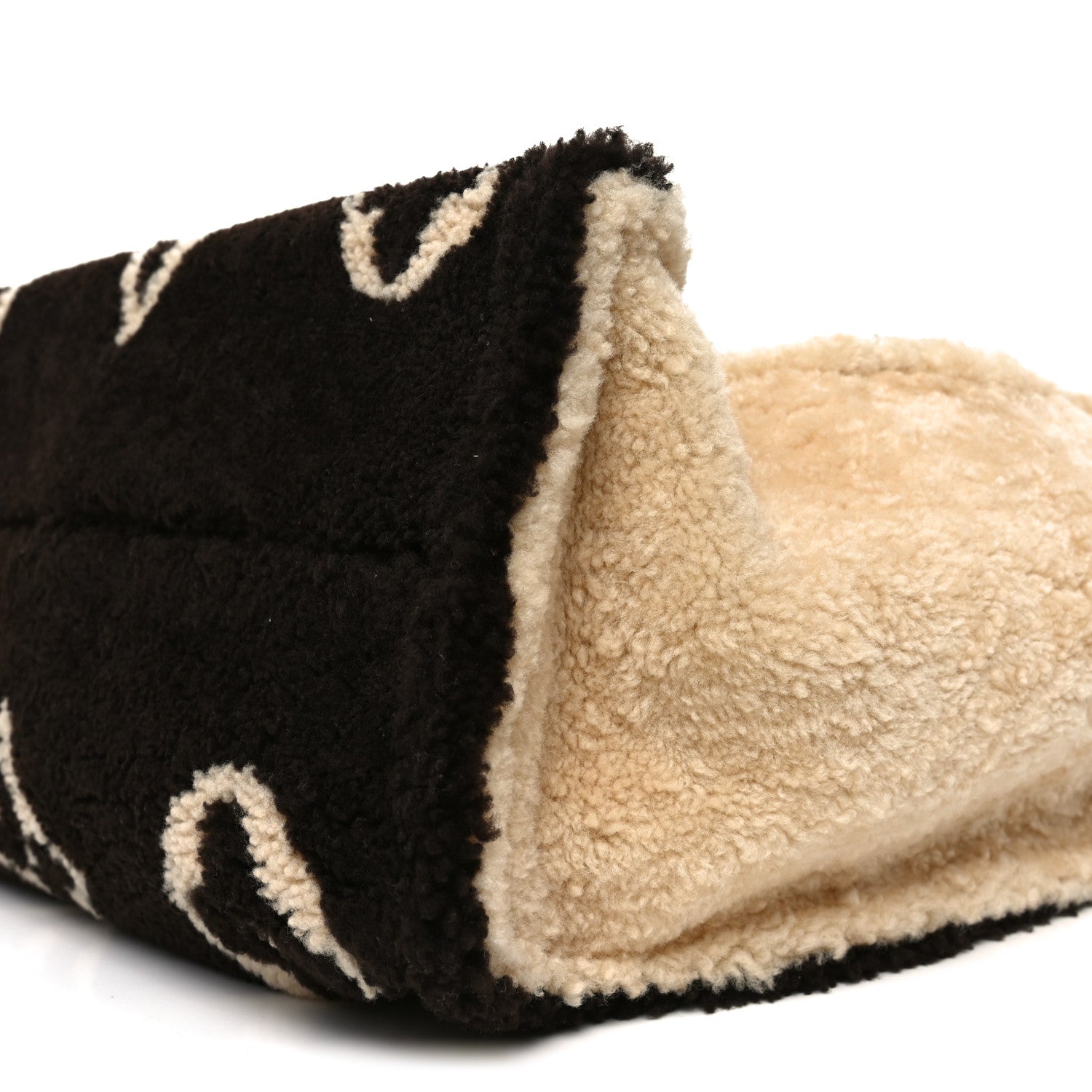 Louis Vuitton Shearling Monogram Giant Teddy Onthego GM Black White