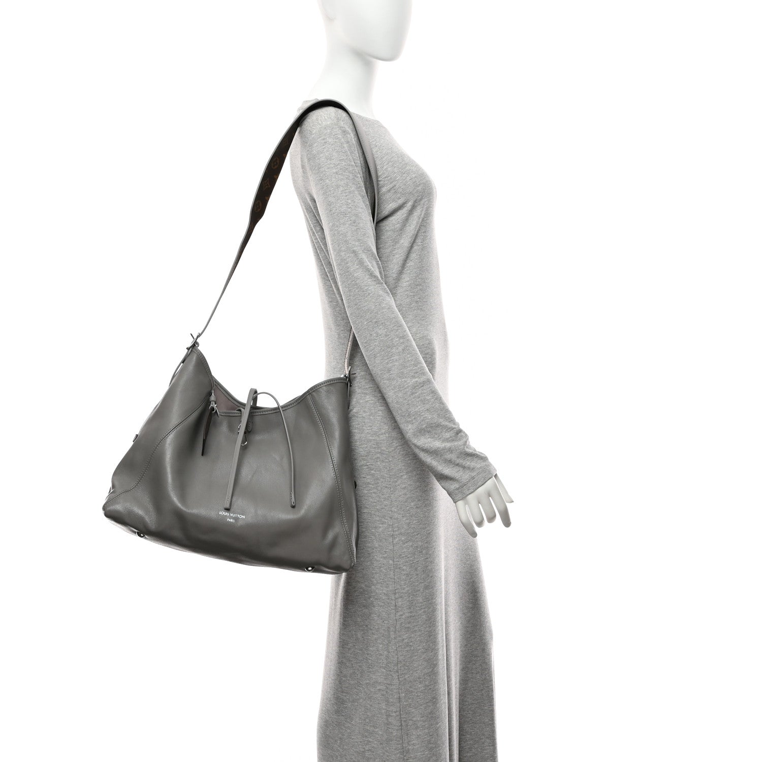 Louis Vuitton Lambskin Carryall MM Trianon Gray