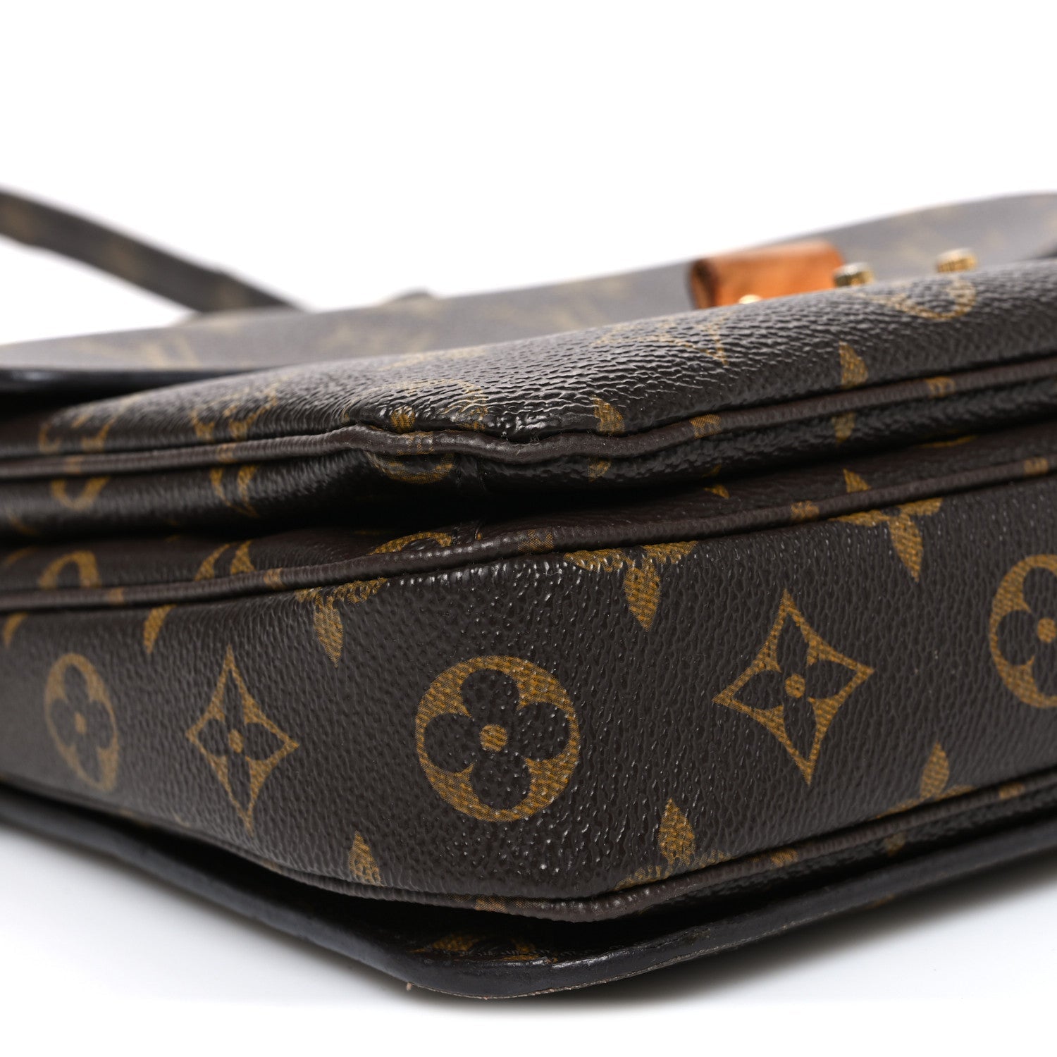 Louis Vuitton Monogram Pochette Metis