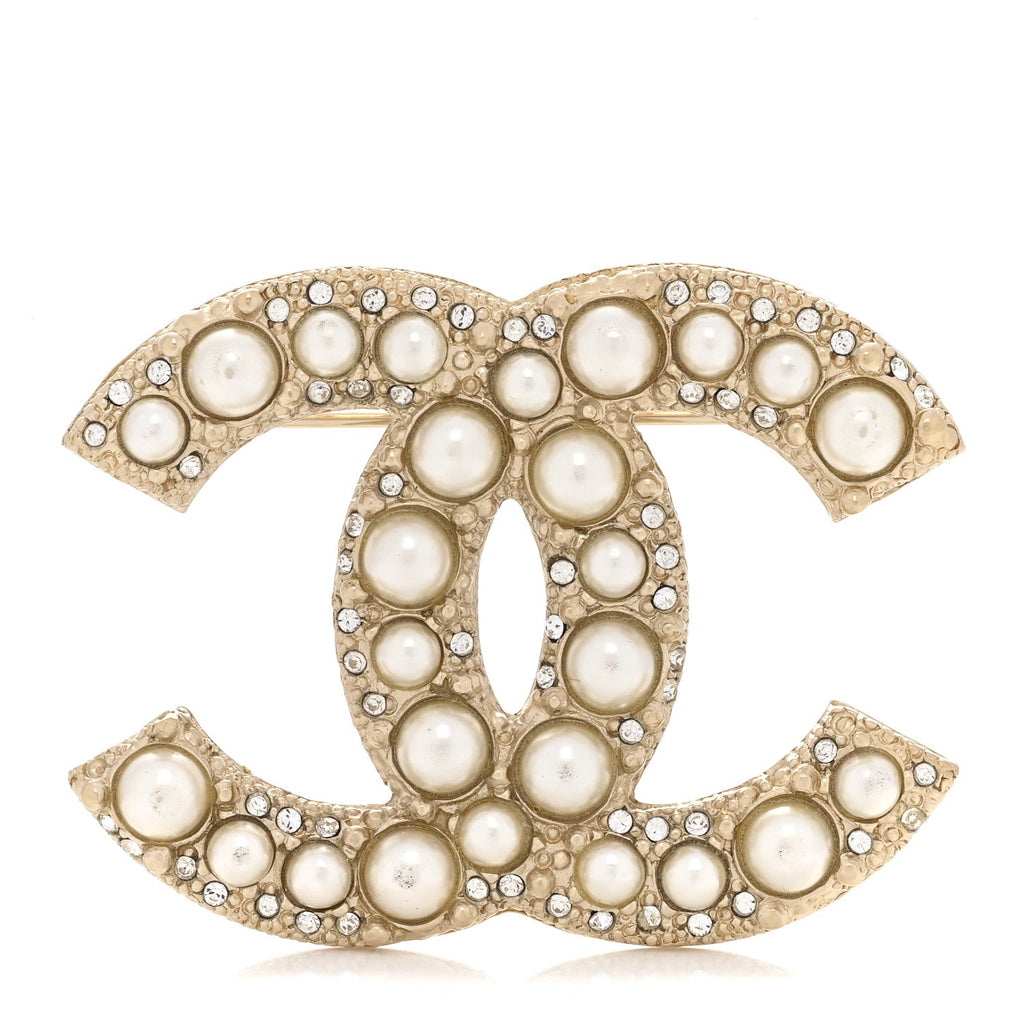 Metal Crystal Graduated Pearl CC Brooch Gold